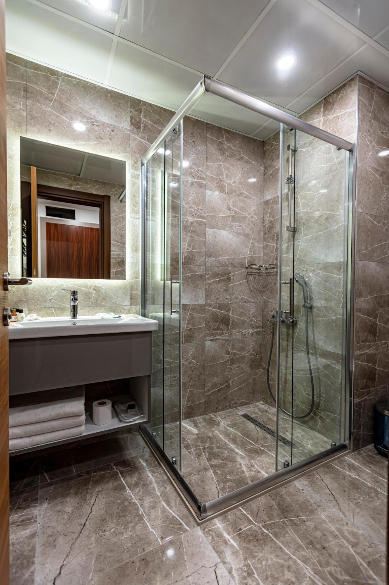 Grand Hamit By Karadayi Airport Hotel Arnavutkoy Εξωτερικό φωτογραφία