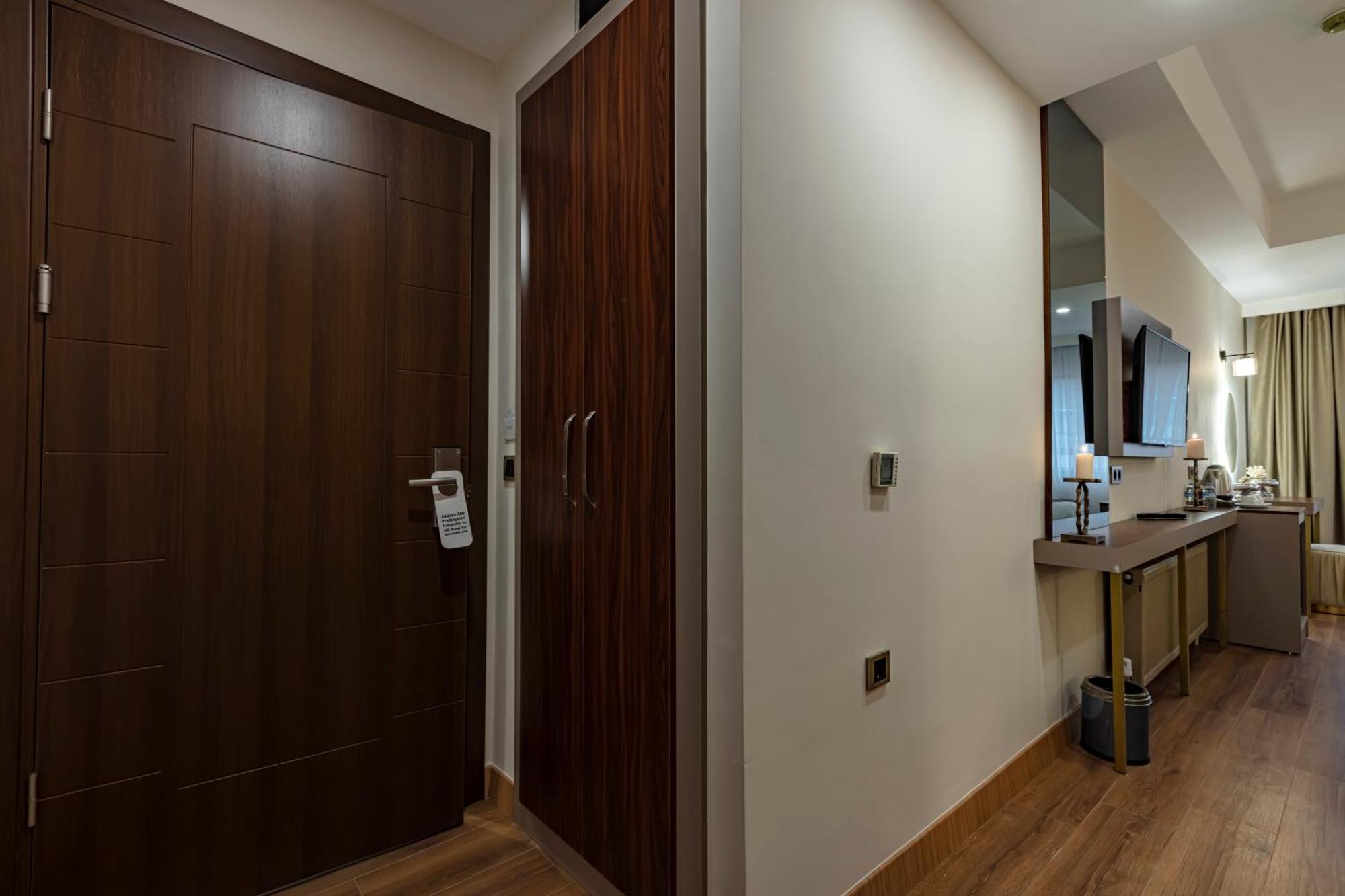 Grand Hamit By Karadayi Airport Hotel Arnavutkoy Εξωτερικό φωτογραφία